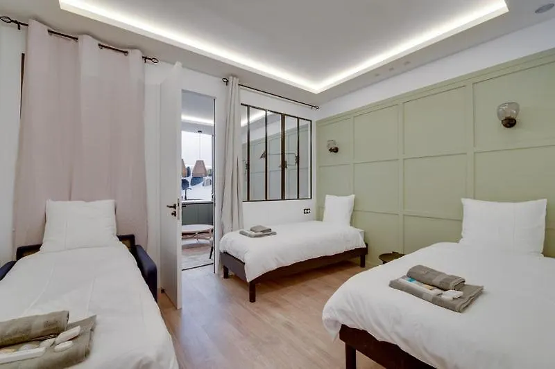 166 Roza - Superb In Paris. アパート